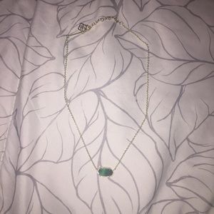 Kendra Scott emerald green necklace